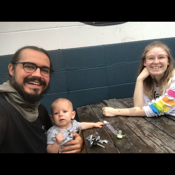 Meet your Posher, Brandon - Picture 5 of 5